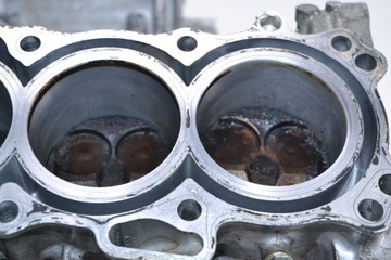 HONDA CBR 600 F4 PC35 картер двигателя