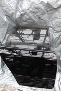 фото thumb №1, Audi a4 b7 двері правий задня ly9b