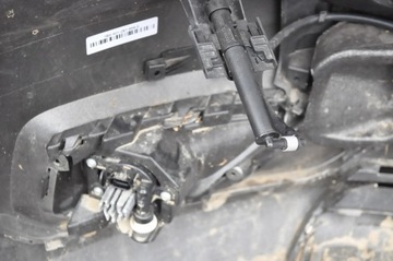 фото thumb №11, Volvo xc40 бампер перед переднє комплектний w кольорі 727