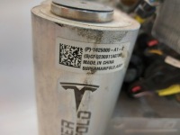 Tesla model y 2023r насос теплообменник тепла воды 1506859-00-d с Разборки, фото thumb
