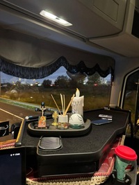 фото thumb №8, Полка stolik na приборная панель tir volvo fh 5 большая с szufladami