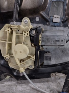 фото thumb №10, Рамка, підйомник вікна лівий зад audi a3 8l 5d