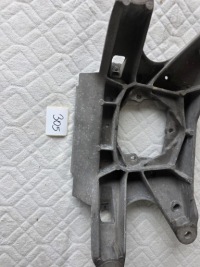 Кронштейн підпора коробки audi a4 b8 a5 8k0399263k Ціна, фото thumb