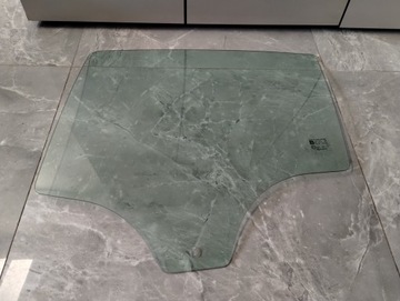 фото thumb №1, Стекло дверь левый зад задняя opel corsa d 5d 70%