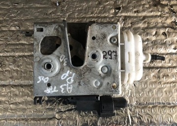 фото thumb №11, Замок двері правий переднє audi a3 8l 8l1837016c 8l0173b 8l1837016a