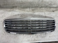 фото thumb №1, Mercedes eklasa w211 решітка радіатора