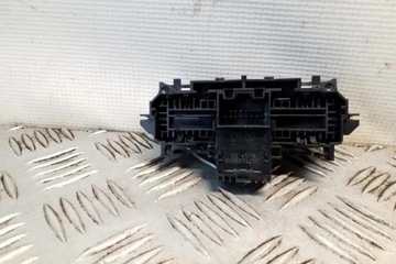 фото thumb №2, Кнопка тормоза ручного skoda superb iii estate 3v5 3v0927225c 1.6l