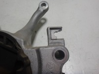 Купити Bmw x3 g01 b46 g30 g11 g12 подушка кронштейн коробки передач 6862577, фото thumb