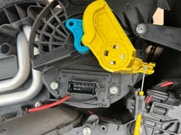 фото thumb №3, Отопитель воздуходувка renault clio iii 2005-2012 8200784933