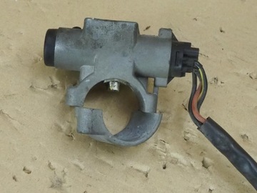 фото thumb №8, Замок зажигания ключ mercedes mb100 w631 6314600104