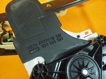 фото thumb №10, Audi a8 4h подъемник стекла перед lh 4h0837461b / 8k0959801b