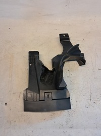 фото thumb №1, Захист бризковик правий перед volvo xc60 ii 32369175