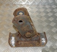 фото thumb №1, Renault premium кронштейн тяга рессора правый задняя