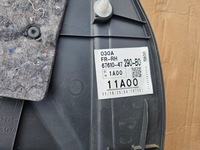 фото thumb №6, Toyota prius plus обшивка правый перед