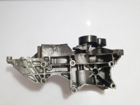 Audi a6 c7 a4 b8 2.0tdi кронштейн кронштейн держатель генератора 03l903143r +болты Цена, фото thumb