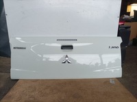 фото thumb №1, Задняя крышка багажника mitsubishi l200 белый комплектная