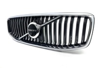 фото thumb №9, Решётка радиатора решётка volvo xc60 ii рестайлинг 2022+ надпись камера радар