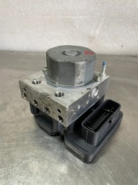 фото thumb №1, Насос abs mitsubishi space star ii 2 1.2 4670b492