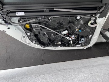 фото thumb №9, Двері лівий перед зад bmw 7 g70 колір a300