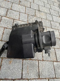 фото thumb №1, Корпус фильтра воздуха range rover velar