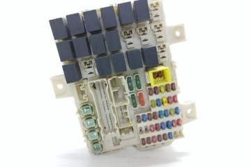 фото thumb №6, Коробка предохранителей mitsubishi colt iv ca_a 8637a020 1.5l бензин