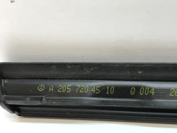 фото thumb №9, Mercedes c-klasa w205 планка na дверь a2057204510