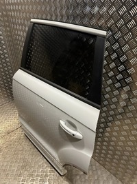 фото thumb №15, Audi q7 4l 2012 левая сторона дверь задние