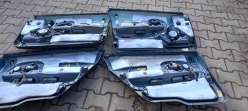 фото thumb №4, Комплект оббивка двері daimlerchrysler 03r sedan