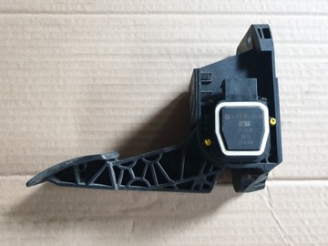 фото thumb №1, Actros mp2 mp3 atego axor педаль газу потенціометр 9403000004