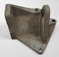 фото thumb №1, Кронштейн кронштейн кронштейн nissan primera p12 1.8
