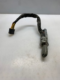 фото thumb №1, Замок зажигания с ключ renualt 433815