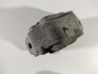 фото thumb №5, Volvo v60 13r- подушка коробки передач