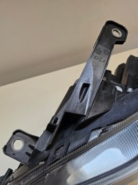 фото thumb №8, Лампа левая передняя lancia delta led 00518763400