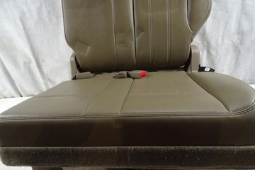 фото thumb №5, Chrysler town country 11- сидіння шкіра 3 ряд лівий