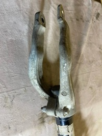 фото thumb №3, Land rover range rover velar 2022 амортизаторы