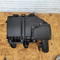 фото thumb №1, Корпус фільтра повітря psa 9828002080