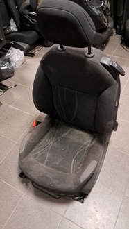 фото thumb №8, Peugeot 208 3d сидіння водія лівий skłdany механізм справний