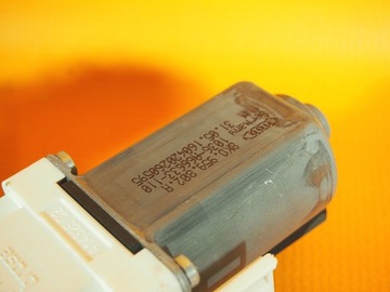 фото thumb №9, Audi a5 8t подъемник стекла зад левый 8t8839461c / 8k0959802a