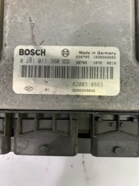 фото thumb №2, Бортовой компьютер двигателя renault 0281011390 8200310863