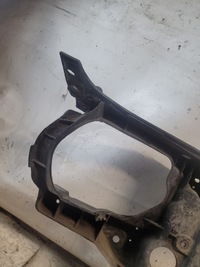 фото thumb №14, Pas передній корпус радіатора оригінальний номер 1h0805594c volkswagen vento 93r.