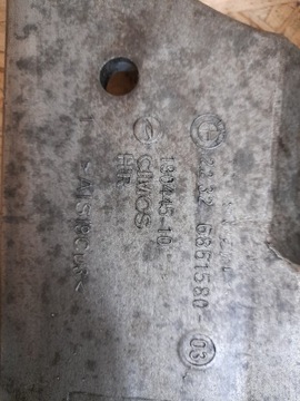 фото thumb №6, Лапи кріплення коробки bmw 7 g11 3.0d 6861580