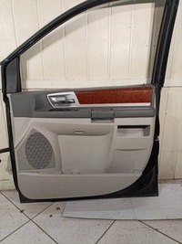 фото thumb №9, Двері перед права сторона chrysler town and country 5 2009