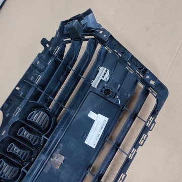 фото thumb №8, Решётка радиатора решётка audi a4 b9 8w0853651