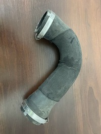 фото thumb №1, Wąż интеркулера porsche macan