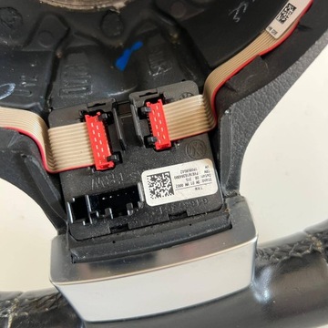 фото thumb №10, Vw golf v 5 r32 gti scirocco руль dsg кожа срезанная мультифункция 1k841