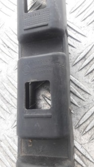 Skoda fabia 1.2 направляющая бампера середина задняя левый lub правый Оригинал, фото thumb