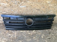 фото thumb №1, Решётка радиатора vw touareg r line перед