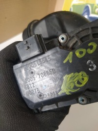 фото thumb №5, Дроссельная заслонка renault clio iii 8200570865d 1.2 1.4 tce