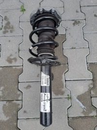 фото thumb №1, Bmw 1 f40 амортизатор правый перед 6883936 m135i