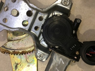 фото thumb №9, Підйомник вікна лівий зад corolla verso e12